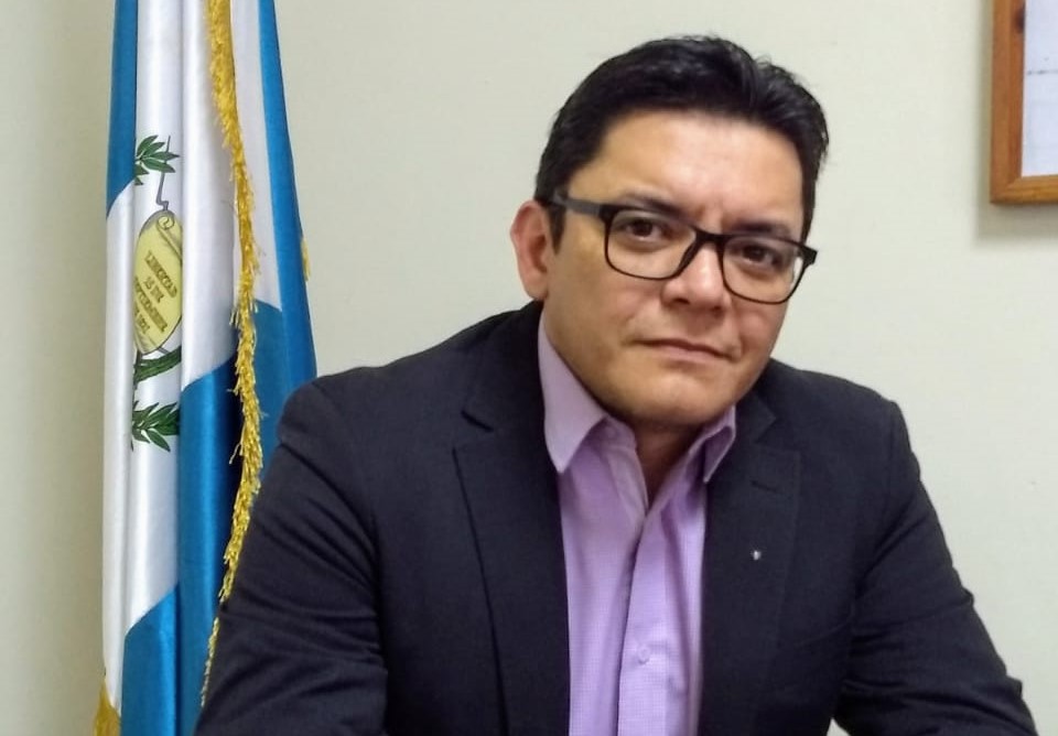 Eddie Fernández, secretario técnico de la Came y director del Instituto de Formación y Capacitación Cívico-Política y Electoral del TSE. (Foto Prensa Libre: Francisco Martínez).