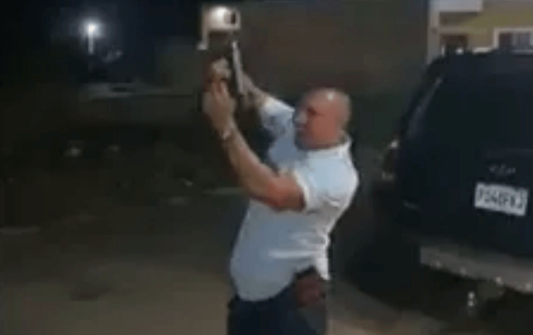 Jorge Luis Osorio Reyes es el hombre que aparece en el video viral en donde dispara al aire. (Foto Prensa Libre: Redes) 