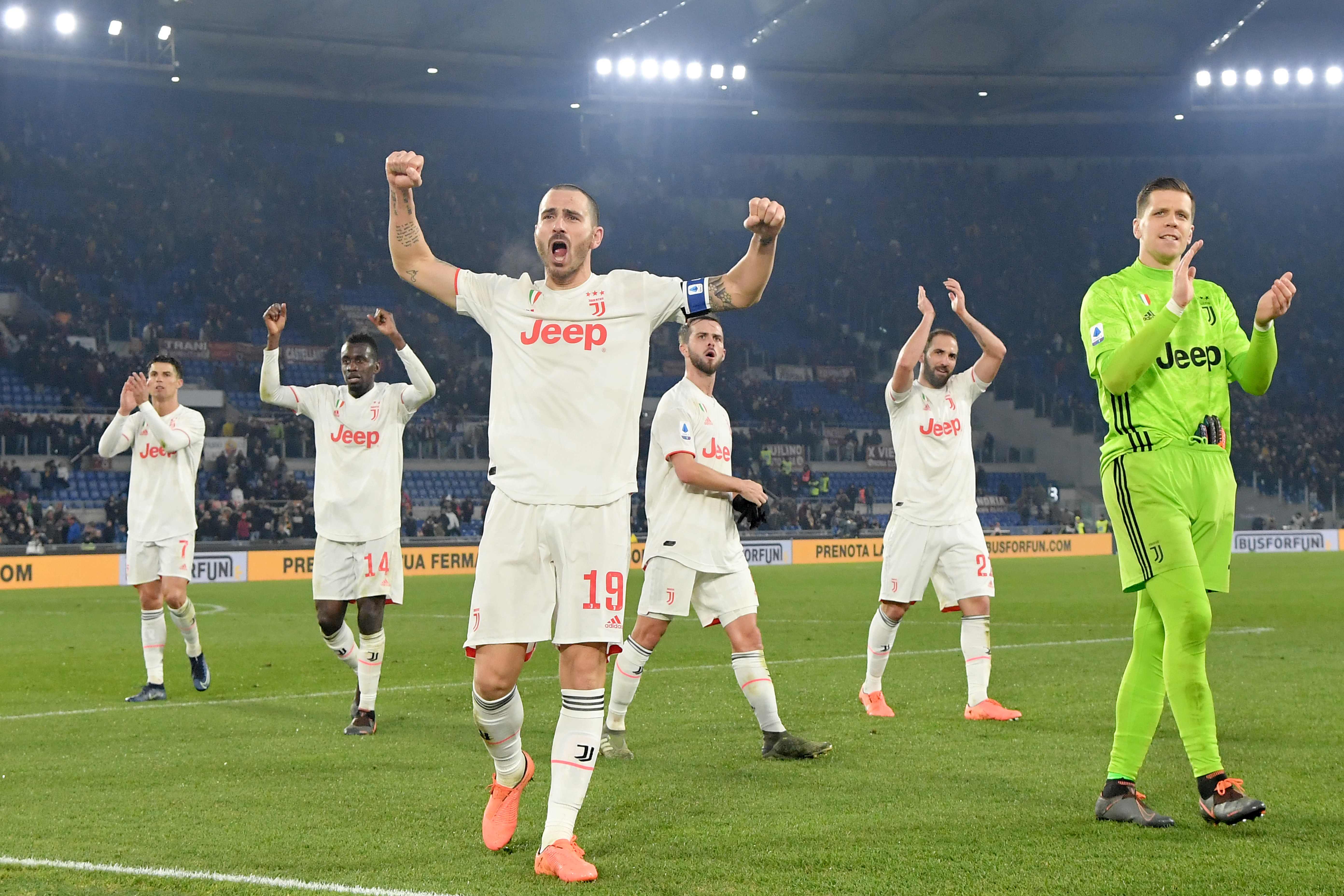 Los jugadores de la Juventus celebraron al finalizar el partido. (Foto Prensa Libre: AFP)