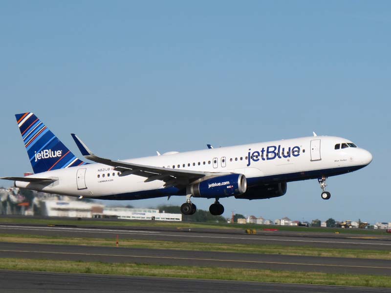 La aerolínea estadounidense JetBlue operará en Guatemala. (Foto Prensa Libre: JetBlue)