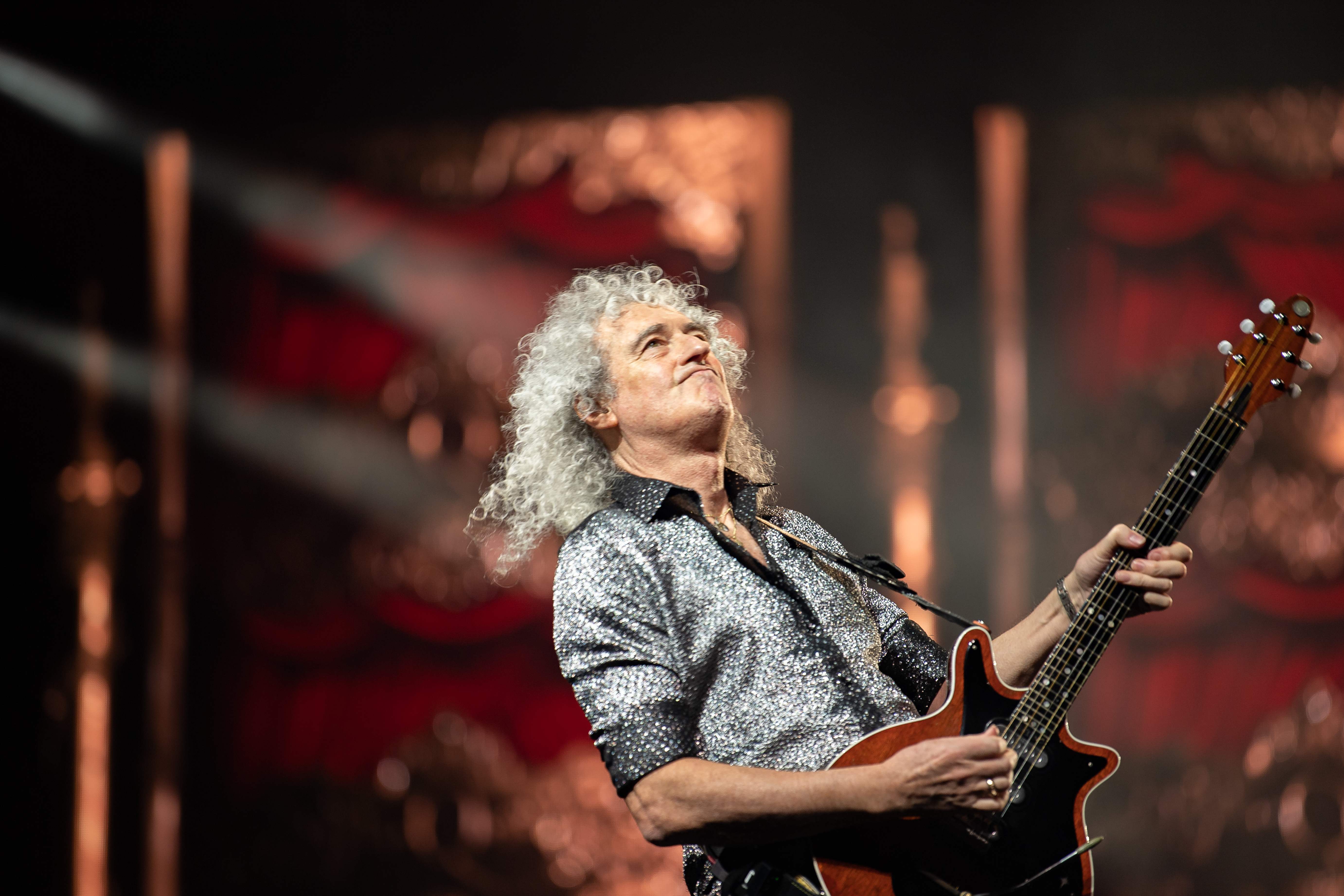 El guitarrista de Queen Brian May, durante un concierto en Seúl. (Foto Prensa Libre: AFP)