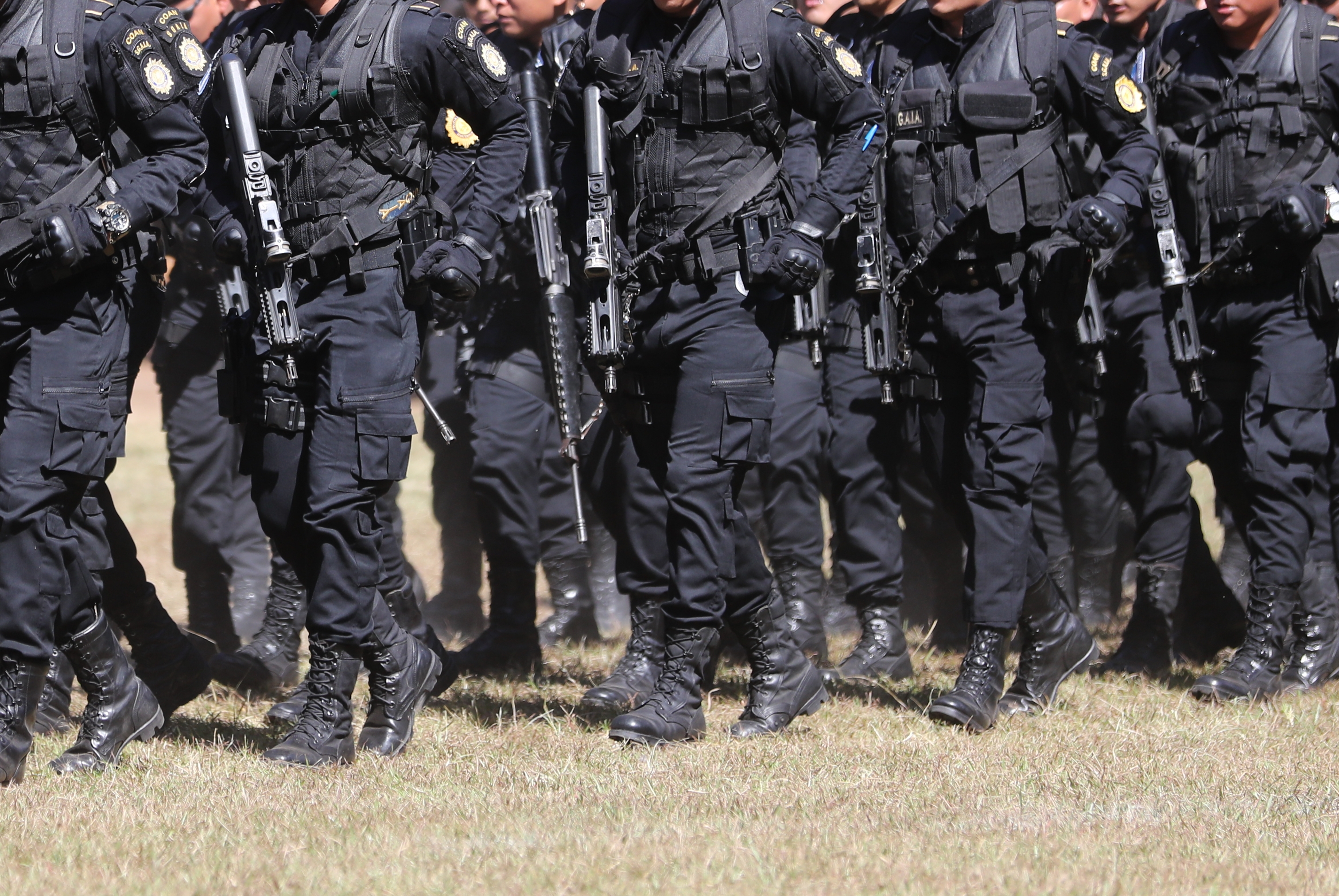 Caso por el que fueron detenidos los uniformados está a cargo de la Fiscalía de Delitos Administrativos. Foto Prensa Libre: Hemeroteca PL