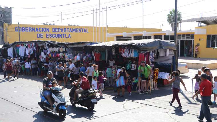 Vecinos de Escuintla quieren que el próximo gobernador del departamento sea electo sin que haya compadrazgo con el Ejecutivo. (Foto Prensa Libre: Carlos Paredes)