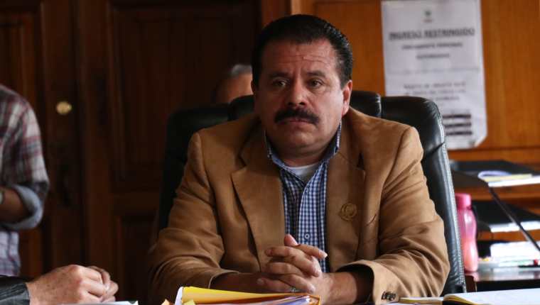 El alcalde de Xela, Juan Fernando López, indicó que abordará este tema como prioridad. (Foto Prensa Libre: Raúl Juárez)