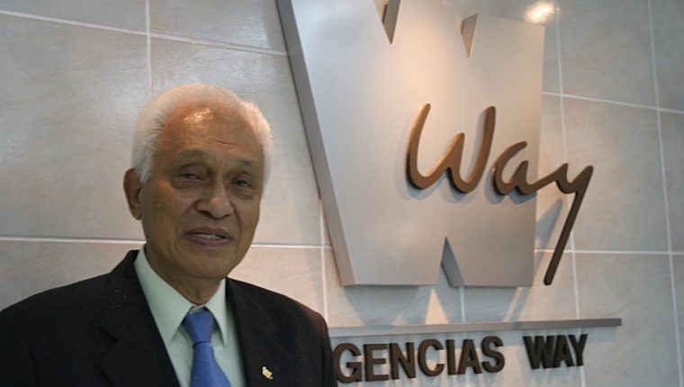 Roberto Way García, empezó a trabajar con su padre desde niño y luego fundó Agencias Way, firma que posee más de 150 tiendas. (Foto, Prensa Libre: Hemeroteca PL).