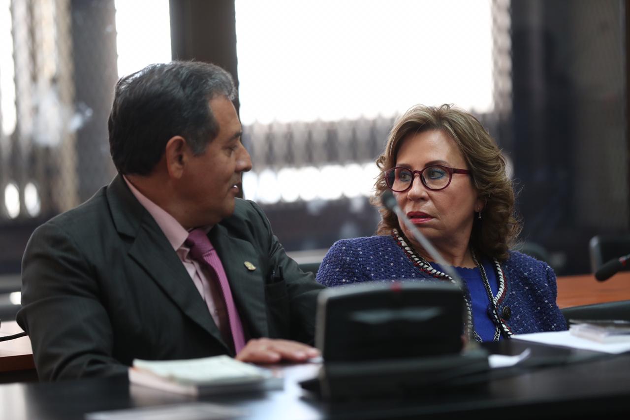 Sandra Torres se presenta al Juzgado de Mayor Riego A. (Foto Prensa Libre: Miriam Figueroa)