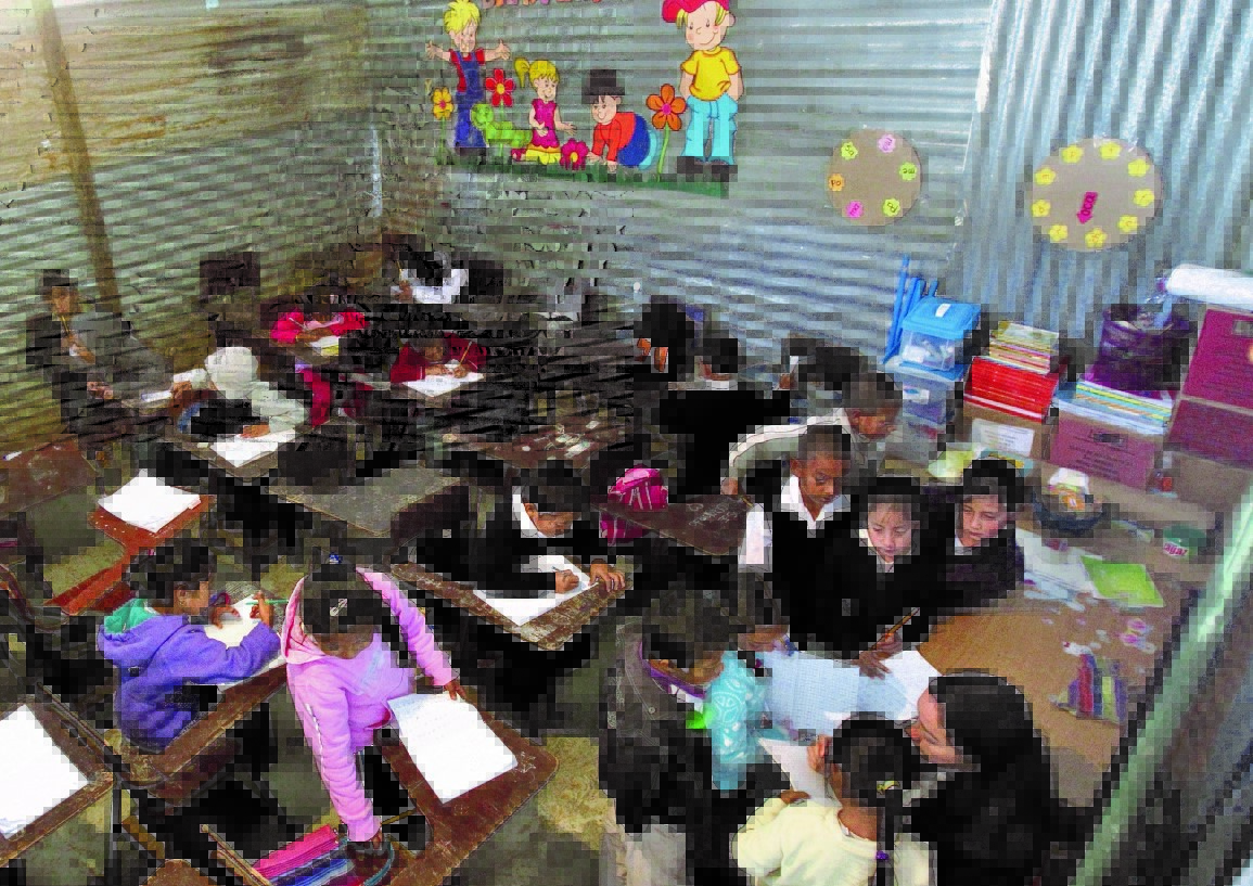 La cuota que las escuelas reciben como parte del programa de gratuidad se redujo a la mitad. Los recursos son utilizados para suplir necesidades que no cubren los otros programas. (Foto Prensa Libre: Hemeroteca PL)