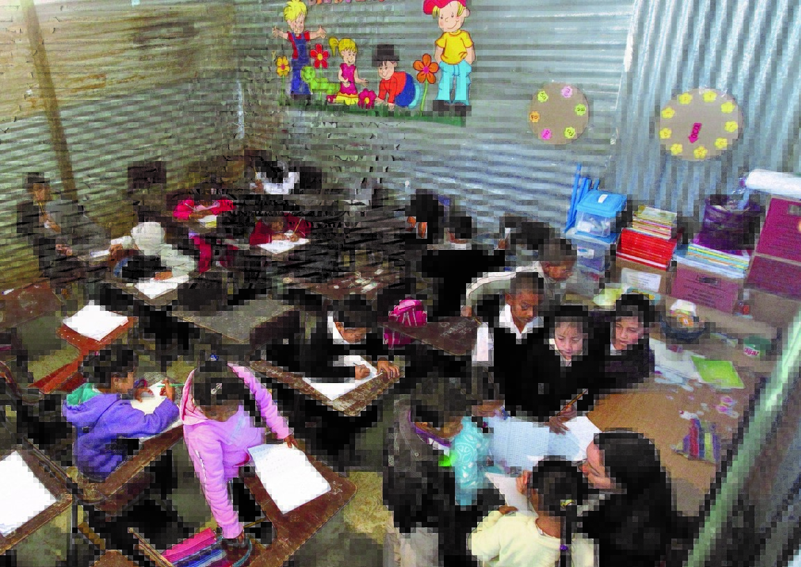 La cuota que las escuelas reciben como parte del programa de gratuidad se redujo a la mitad. Los recursos son utilizados para suplir necesidades que no cubren los otros programas. (Foto Prensa Libre: Hemeroteca PL)