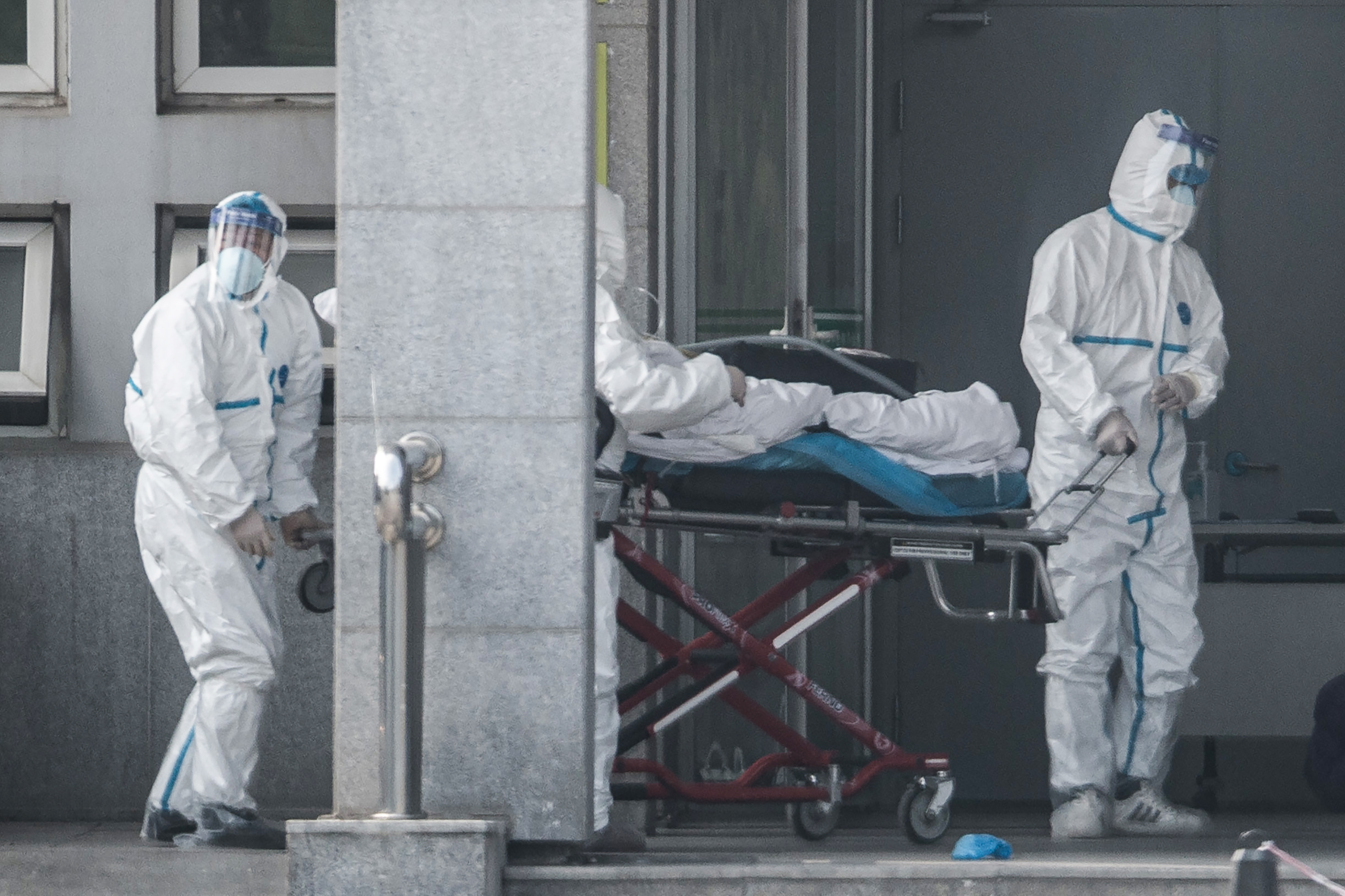 El virus detectado en China se contagia entre humanos, según experto del gobierno. (Foto Prensa Libre: AFP)