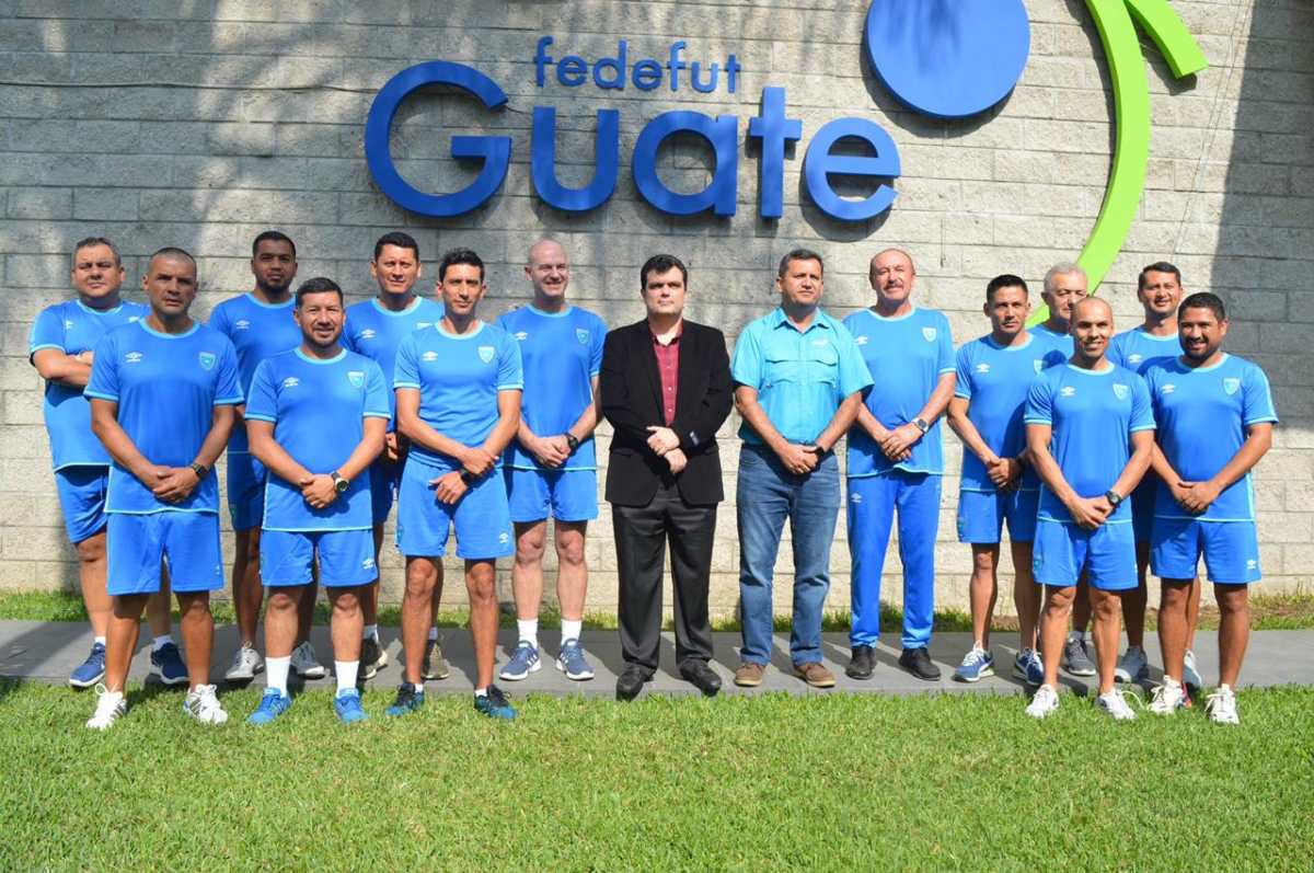Entrenadores mexicanos invaden las selecciones menores de Guatemala