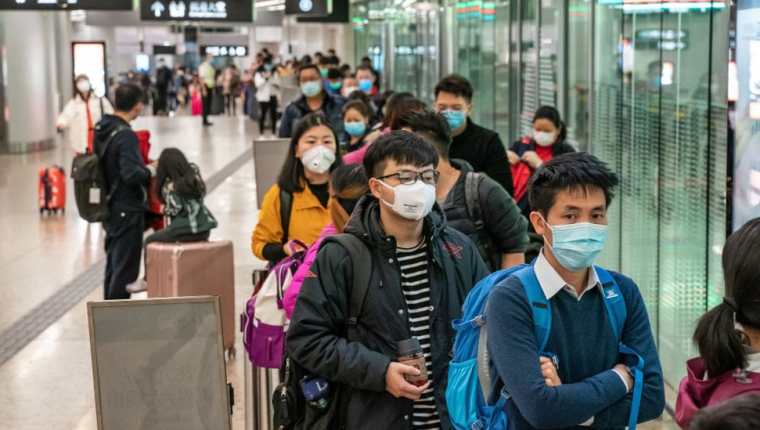 Hasta el viernes, China ya había confirmado casi 12.000 casos de personas infectadas con el coronavirus.