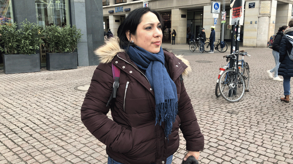 Desirée es solo una de los cientos de venezolanos que viven en centros de refugiados en Leipzig, en el este de Alemania.