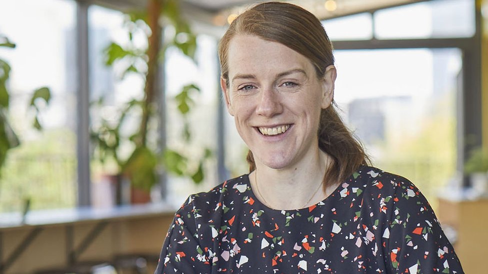 Katharine Hibbert era una periodista que escribía sobre el problema de los edificios vacíos en Reino Unido. (Foto Prensa Libre: Dot Dot Dot)