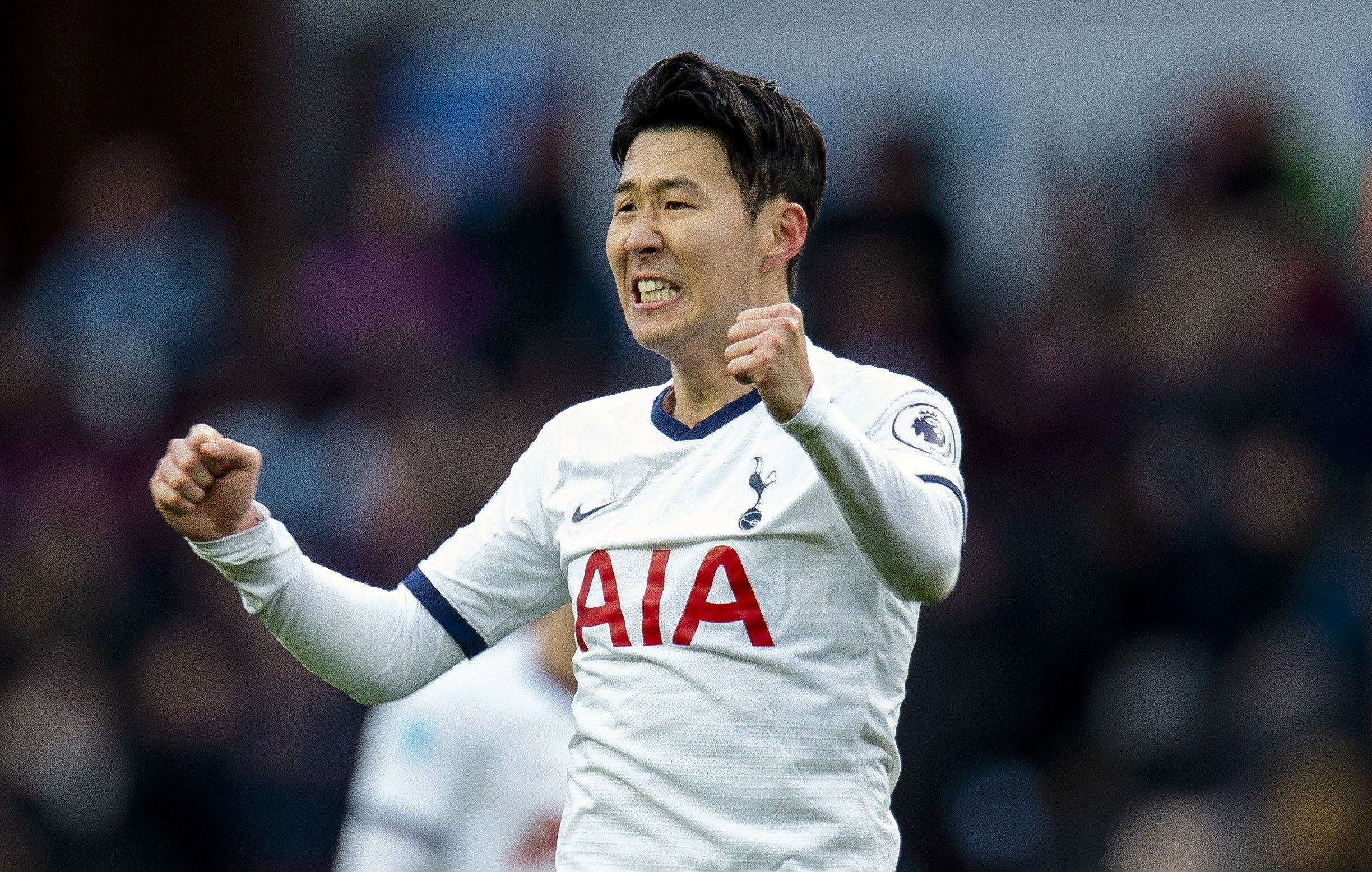 El jugador coreano del Tottenham Hotspurs Son Heung-Min regresó a su pais con el permiso de su club EFE/EPA/PETER POWELL EDITORIAL USE ONLY. No use with unauthorized audio, video, data, fixture lists, club/league logos or 'live' services. Online in-match use limited to 120 images, no video emulation. No use in betting, games or single club/league/player publications