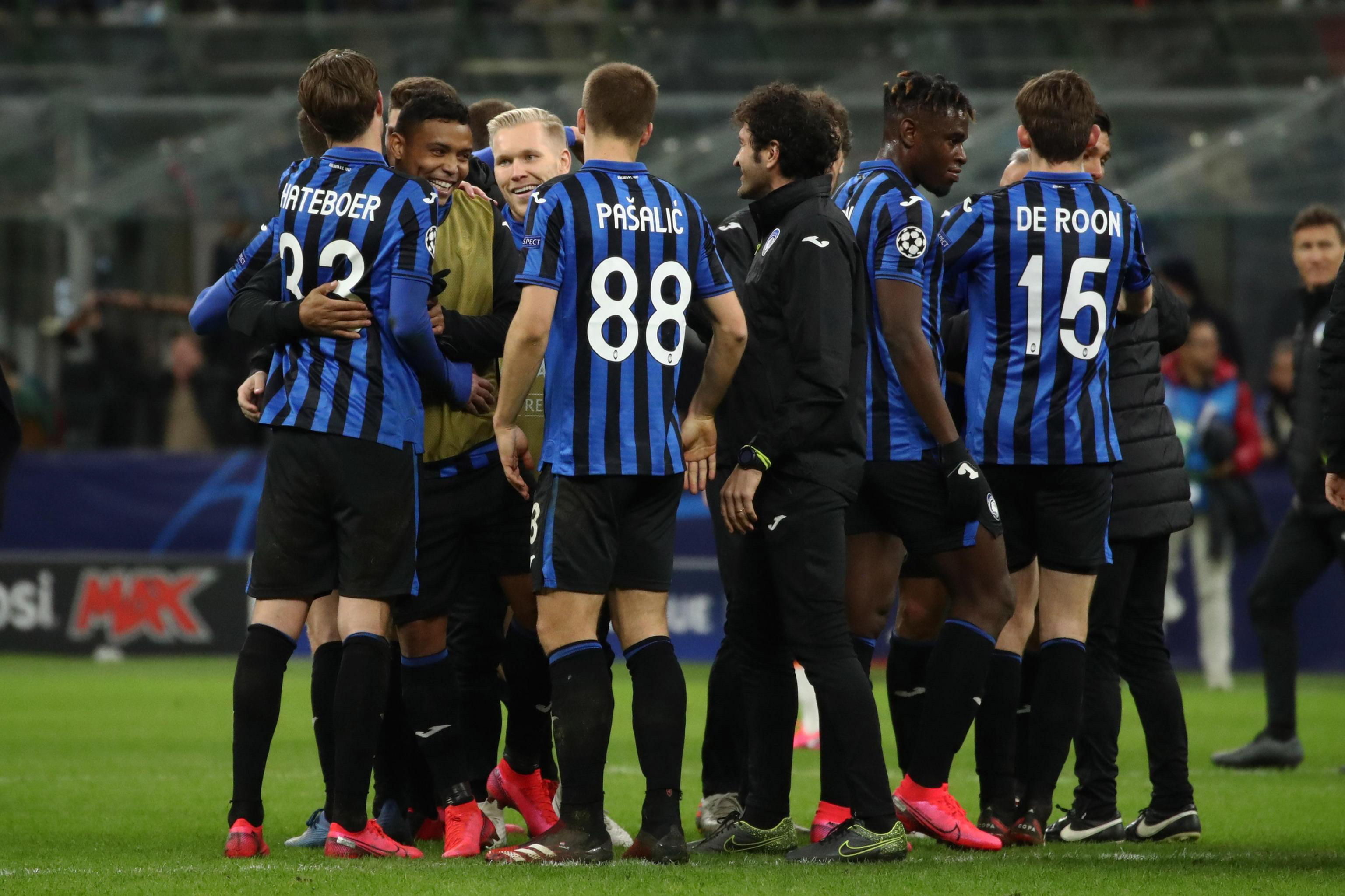 Escena del partido entre Atalanta y Valencia el 19 de febrero de 2020. (Foto Prensa Libre: EFE).