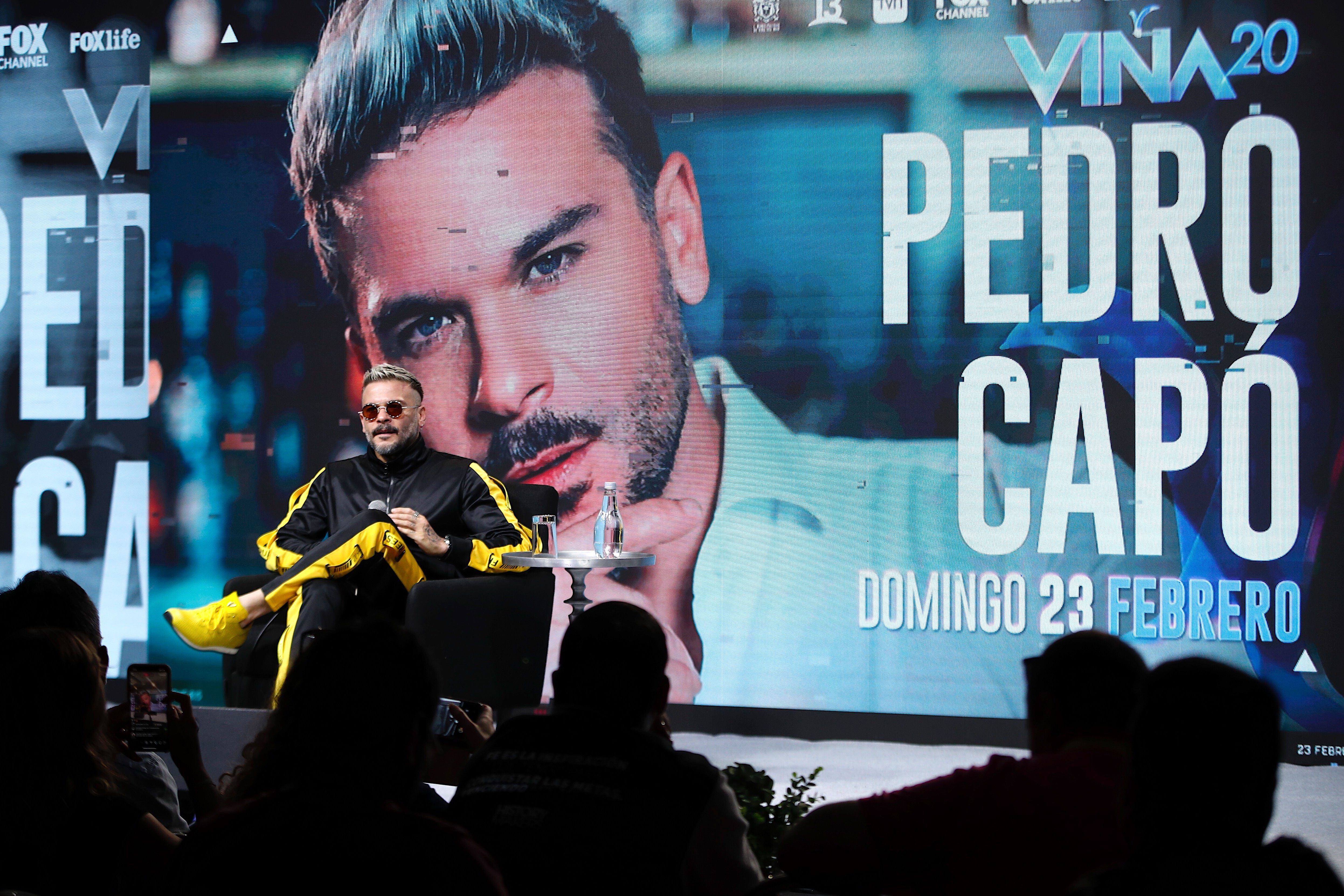  El cantante puertorriqueño Pedro Capó durante una rueda de prensa este sábado, un día antes del inicio del Festival Internacional de la Canción de Viña del Mar este sábado en la ciudad costera de Viña del Mar, Chile.  Foto Prensa Libre: EFE