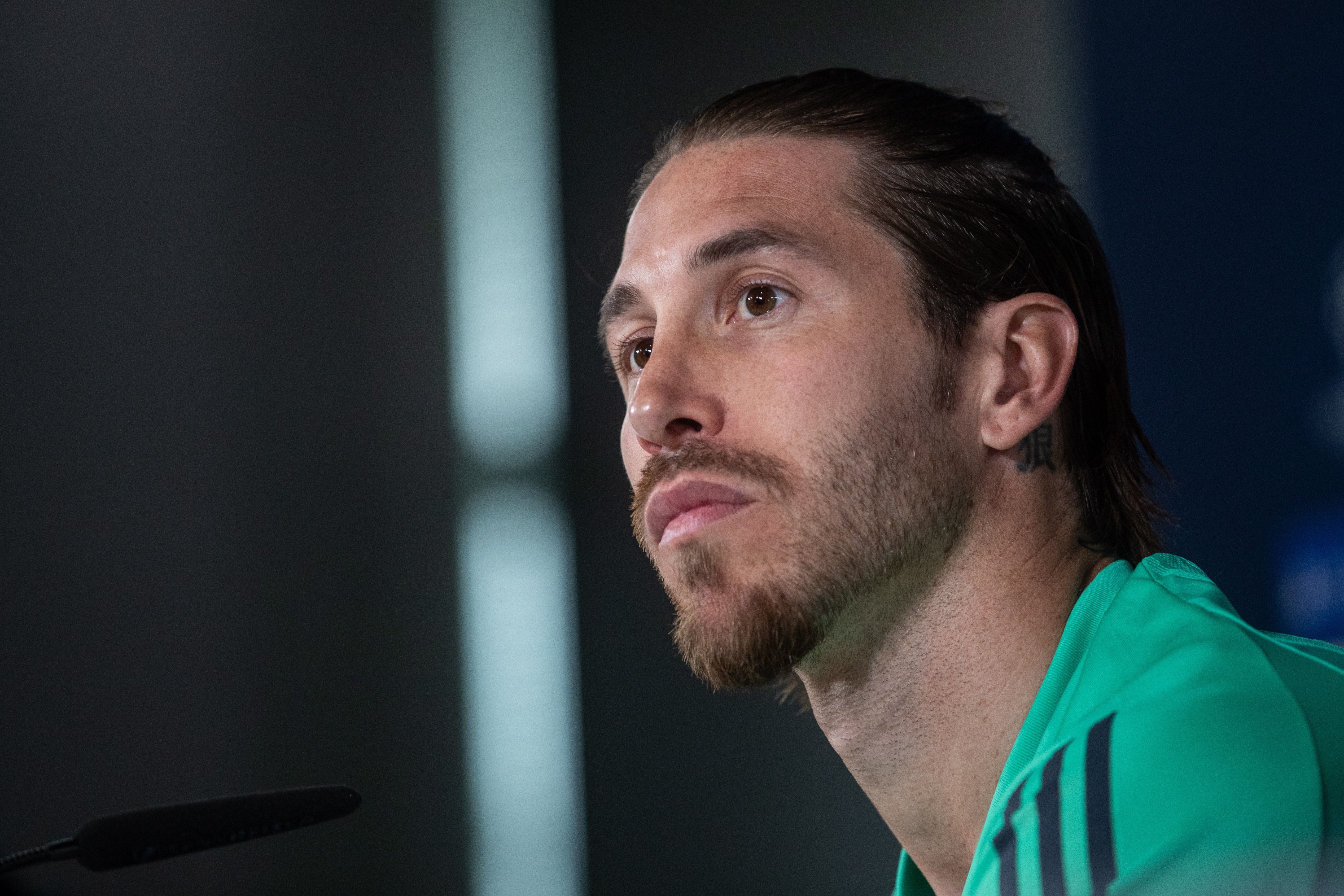 El capitán del Real Madrid, Sergio Ramos, asegura que el Madrid podrá reaccionar en La Liga. (Foto Prensa Libre: EFE)