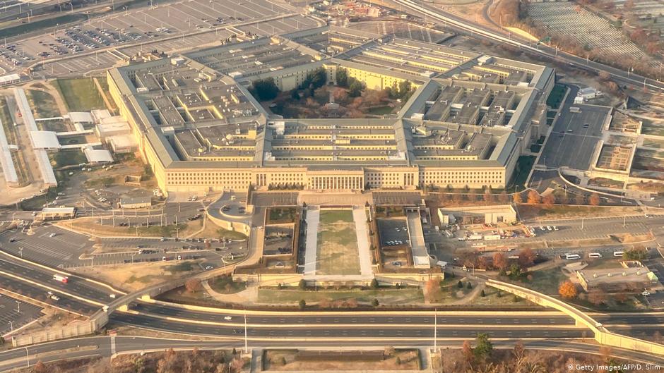 Trump desviará otros US$3 mil 800 millones del Pentágono para muro