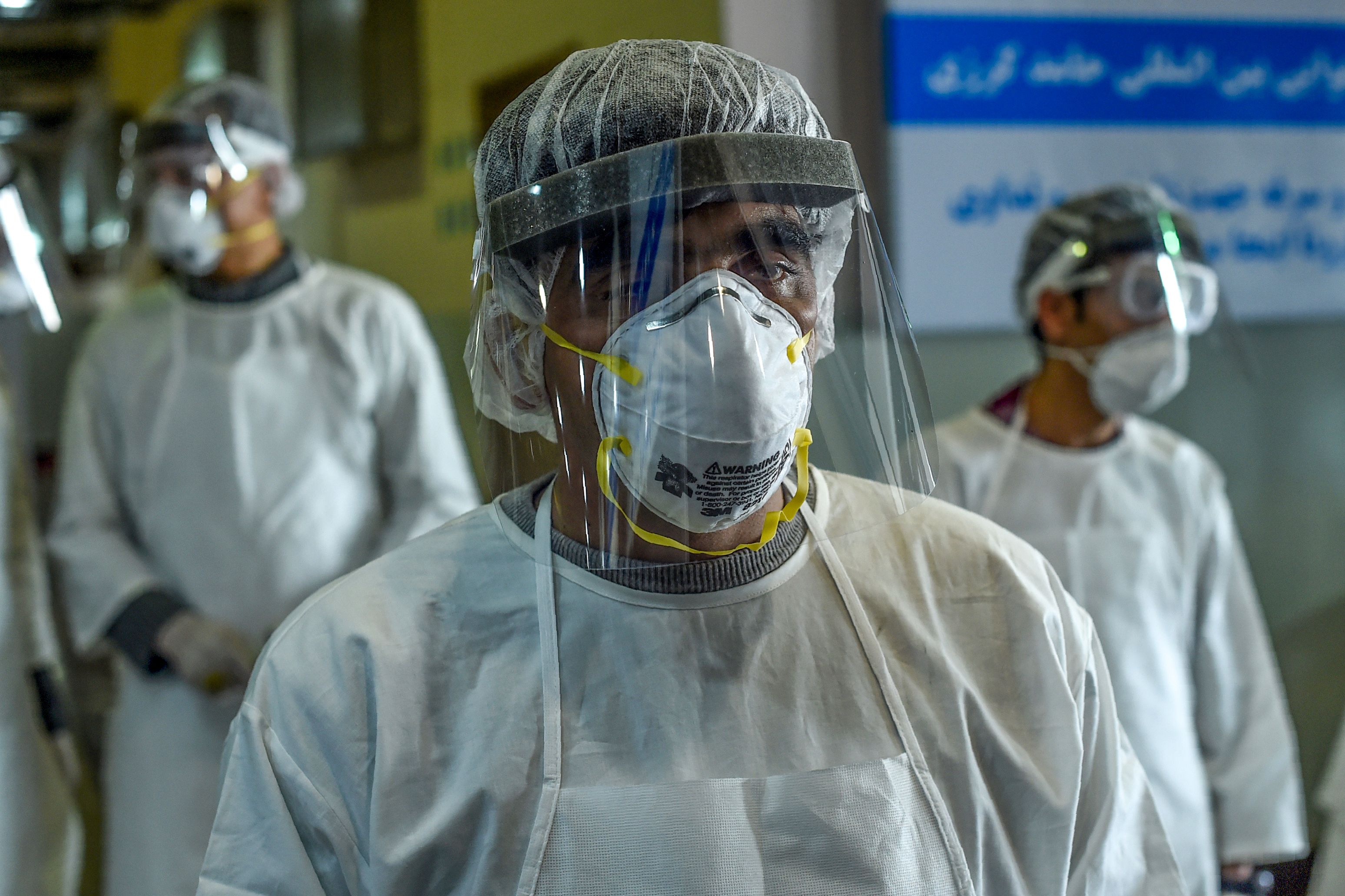 Gobiernos de todo el mundo monitorean la propagación del Coronavirus, originario de China. (Foto Prensa Libre: AFP)