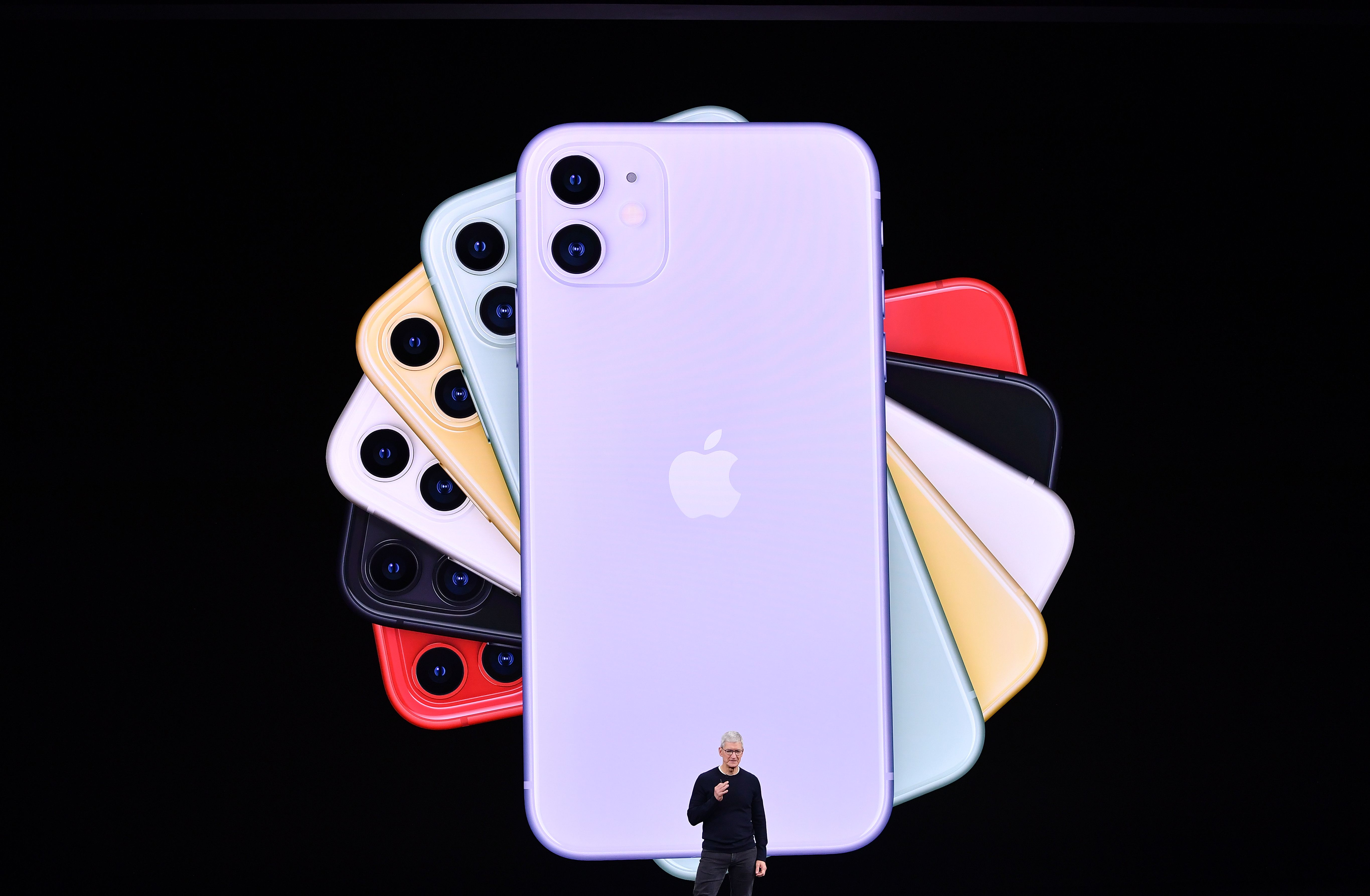 La gigante tecnológica internacional Apple deberá pagar por ralentizar los iPhone.  (Foto Prensa Libre: AFP)