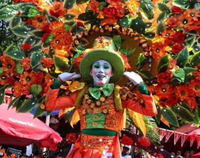Fotogalería: tradición y colores en el carnaval guatemalteco