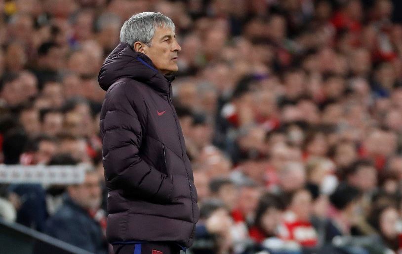 Quique Setién, durante el partido en San Mamés. (Foto Prensa Libre: EFE)