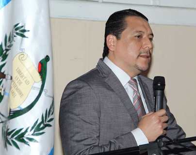Óscar Dávila Mejicanos: “Hay población que está acostumbrada a la corrupción”