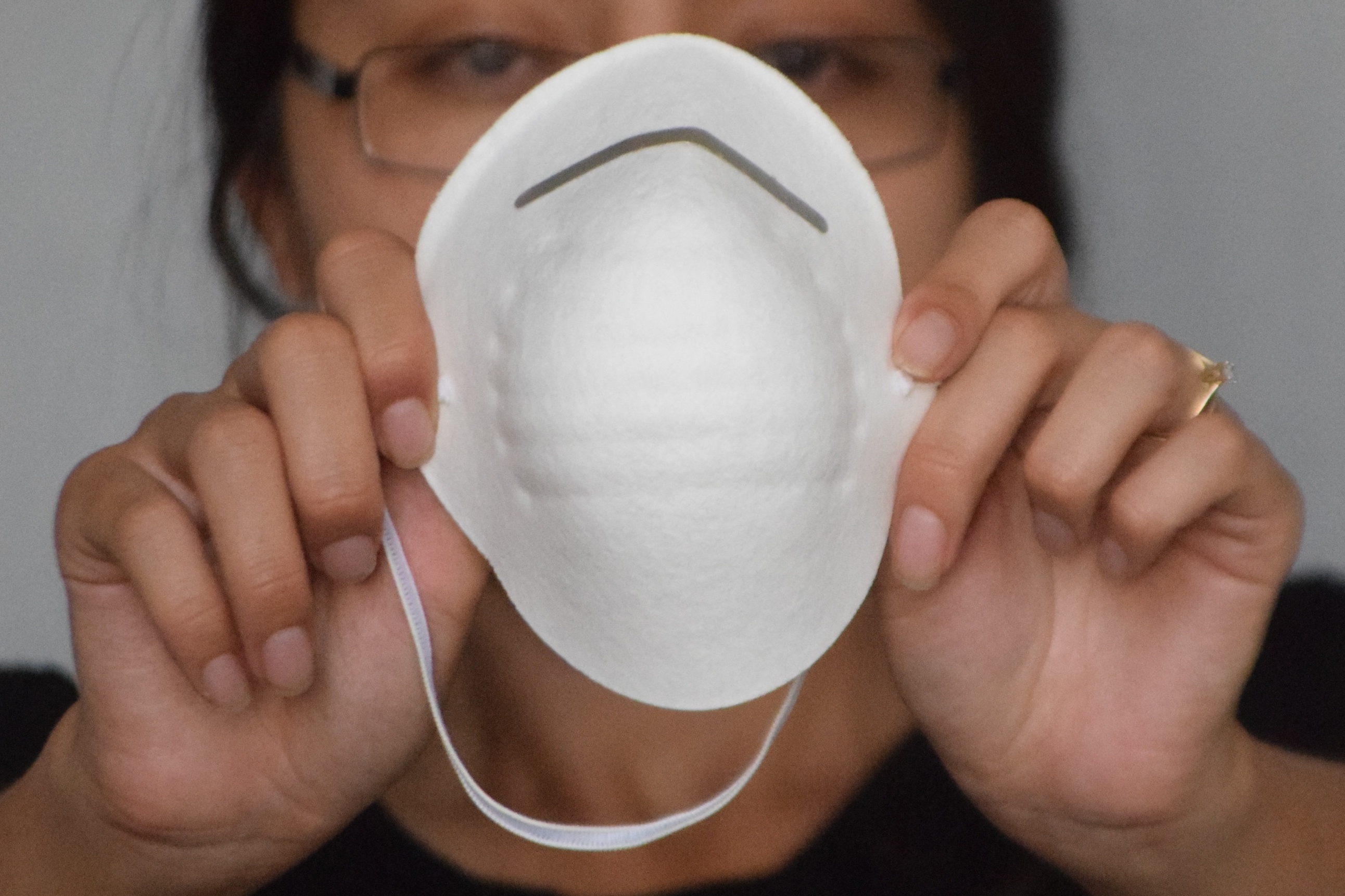 Farmacias en Quetzaltenango registraron desabastecimiento por incremento en la compra de mascarillas. (Foto Prensa Libre: María José Longo) 