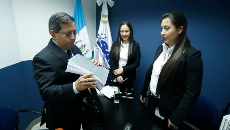 Marco Livio Díaz Reyes fue elegido nuevo superintendente de la SAT para un período de cinco años y ocupará el cargo en medio de una crisis sanitaria en Guatemala. (Foto Prensa Libre: Hemeroteca)