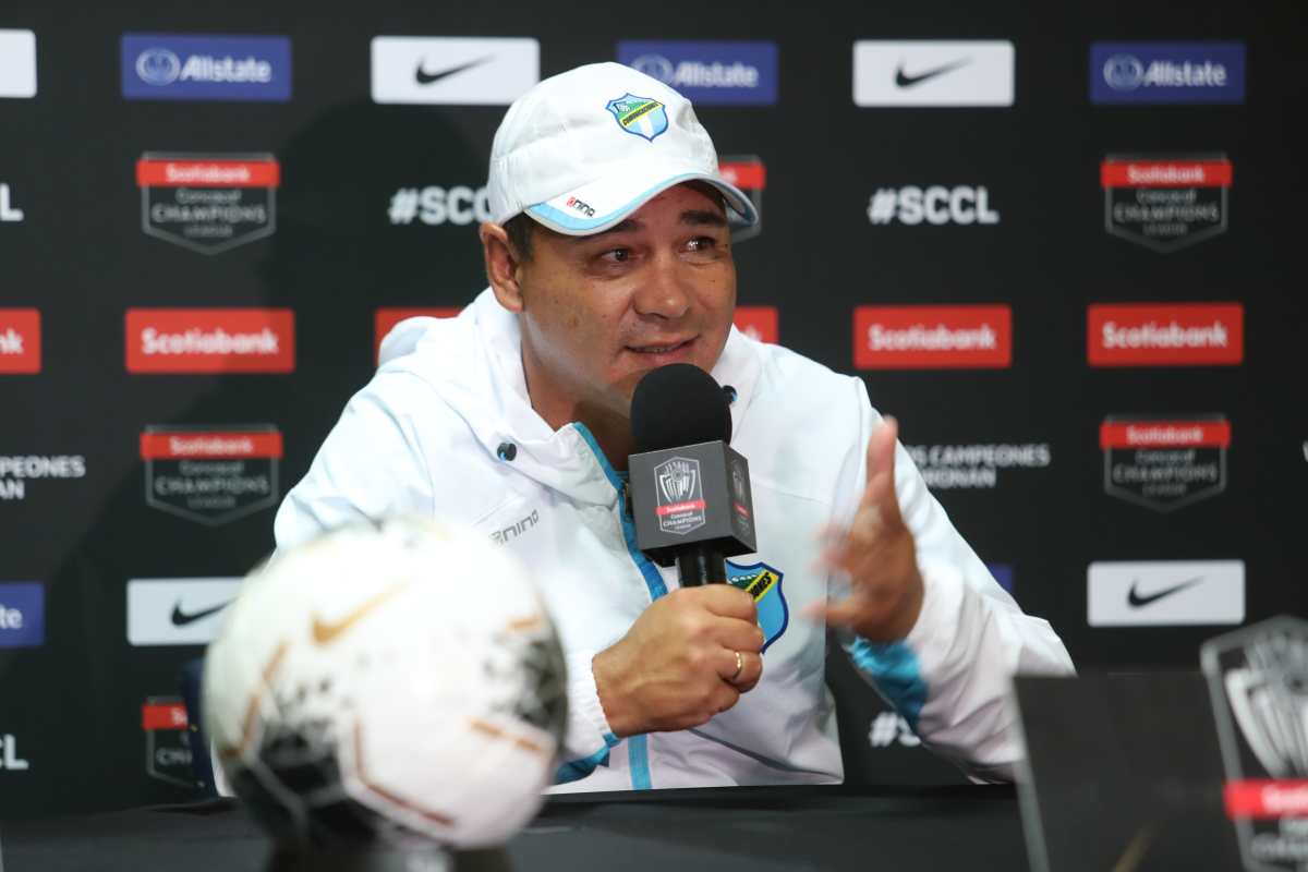Mauricio Tapia: “Vamos a jugar contra el América porque nos lo ganamos en el campo”