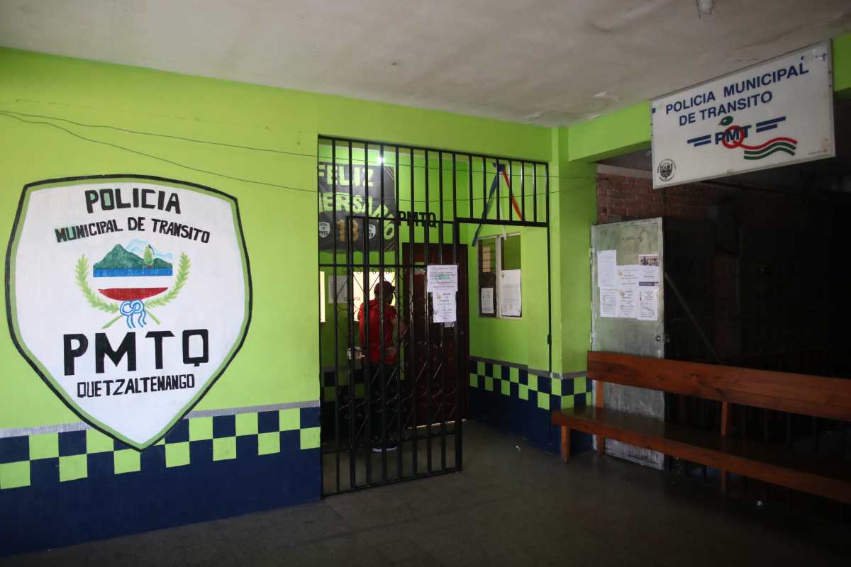 Propietarios de buses escolares deben presentar 13 documentos a la Municipalidad de Quetzaltenango