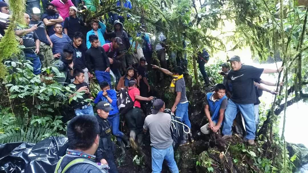 La comunidad en Santa Cruz Barillas, Huehuetenango pide acciones para detener la violencia. En la foto, el área donde encontraron dos cuerpos con la cabeza cercenada. (Foto, Prensa Libre: Colaboración).