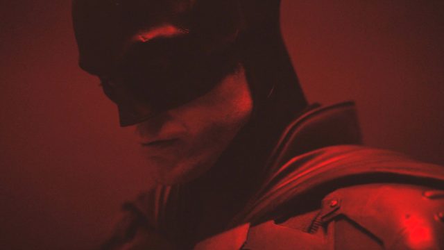 Se revelan primeras imágenes de Robert Pattinson como “Batman”