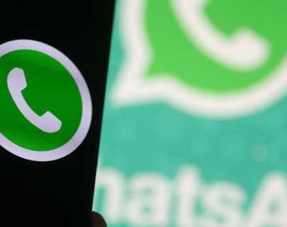 WhatsApp: qué es el modo oscuro que la aplicación acaba de lanzar oficialmente (y cómo activarlo)
