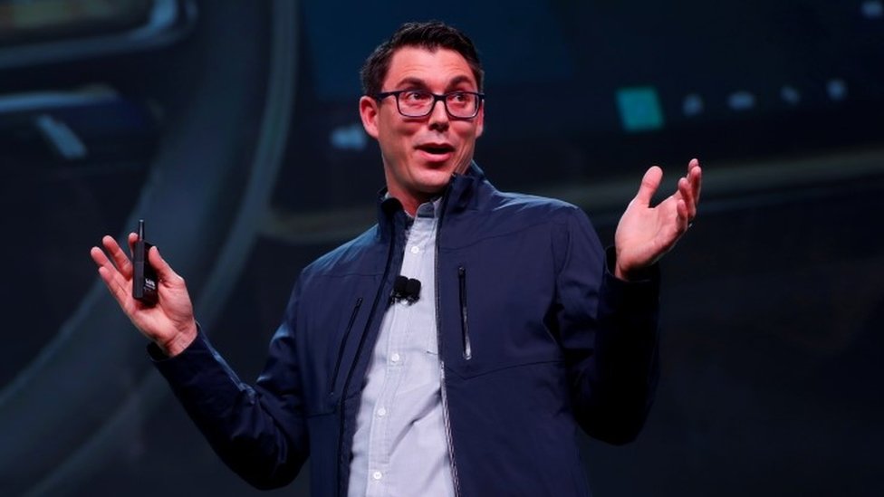 R.J. Scaringe fundó Rivian en 2009 después de graduarse en el MIT. (Foto Prensa Libre: Reuters)