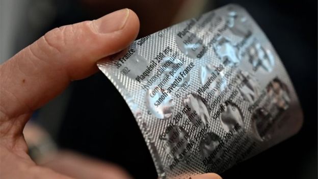 Uno de los riesgos de utilizar la hidroxicloroquina son los efectos secundarios. (Foto Prensa Libre: AFP)