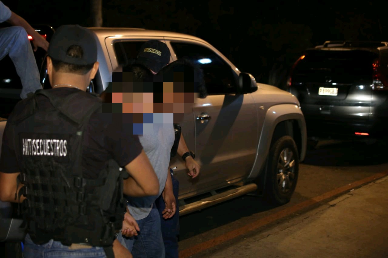 La PNC ha desarrollado operativos en las últimas horas en San Juan Sacatepéquez para capturar a los presuntos atacantes. (Foto Prensa Libre: PNC)
