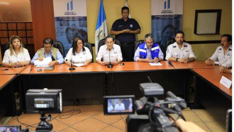Autoridades informan acerca del avance del coronavirus en Guatemala. (Foto Prensa Libre: Cortesía Presidencia).