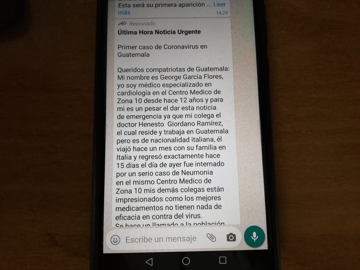 Este es el mensaje que se difunde en Whatsapp y el que ha desmentido el Ministerio de Salud. (Foto Prensa Libre: Prensa Libre) 