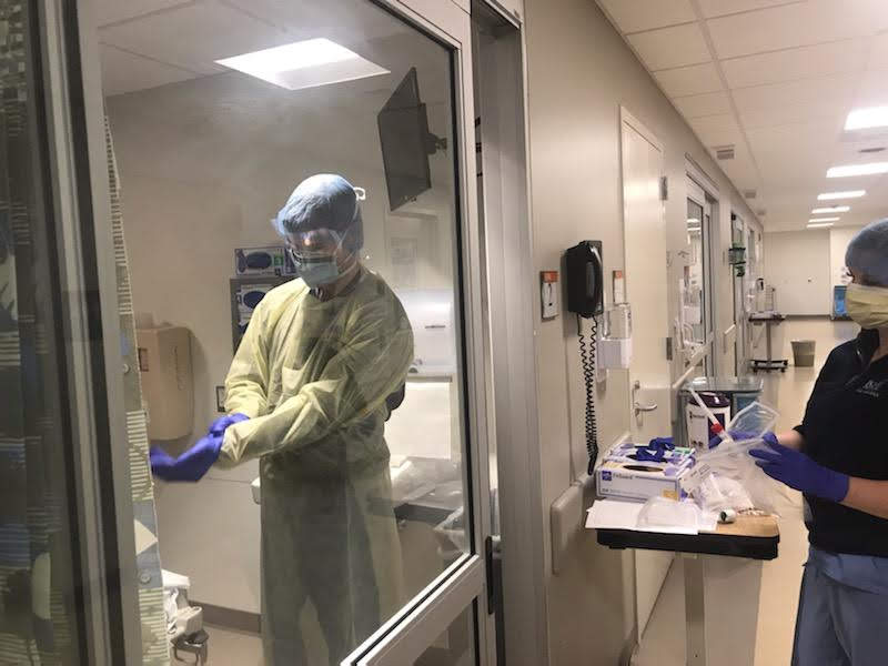 Personal médico de hospitales de Boston ha resultado afectado por contagios de coronavirus. (Foto Prensa Libre: Boston Medical Center)