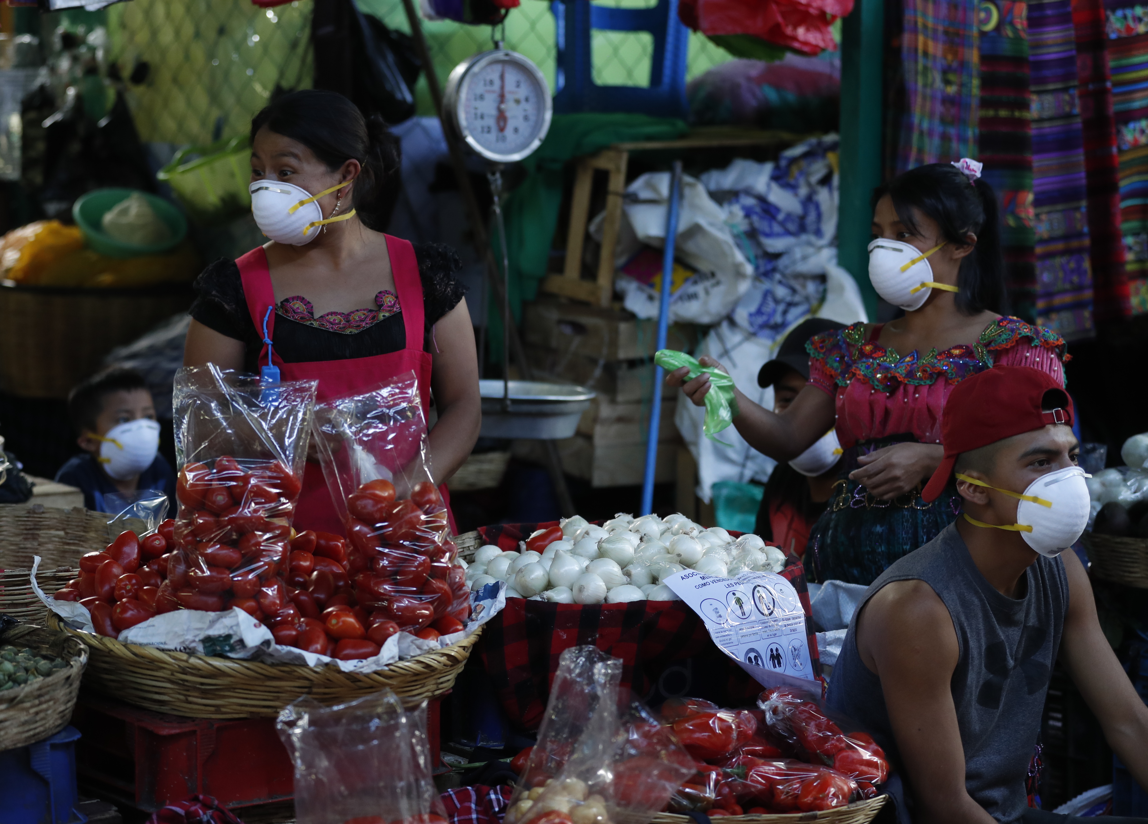 El FMI pronosticó que la economía de Guatemala tendrá un crecimiento negativo para 2020 por efecto del coronavirus mayor a lo previsto por las autoridades monetarias. (Foto Prensa Libre: Hemeroteca) 