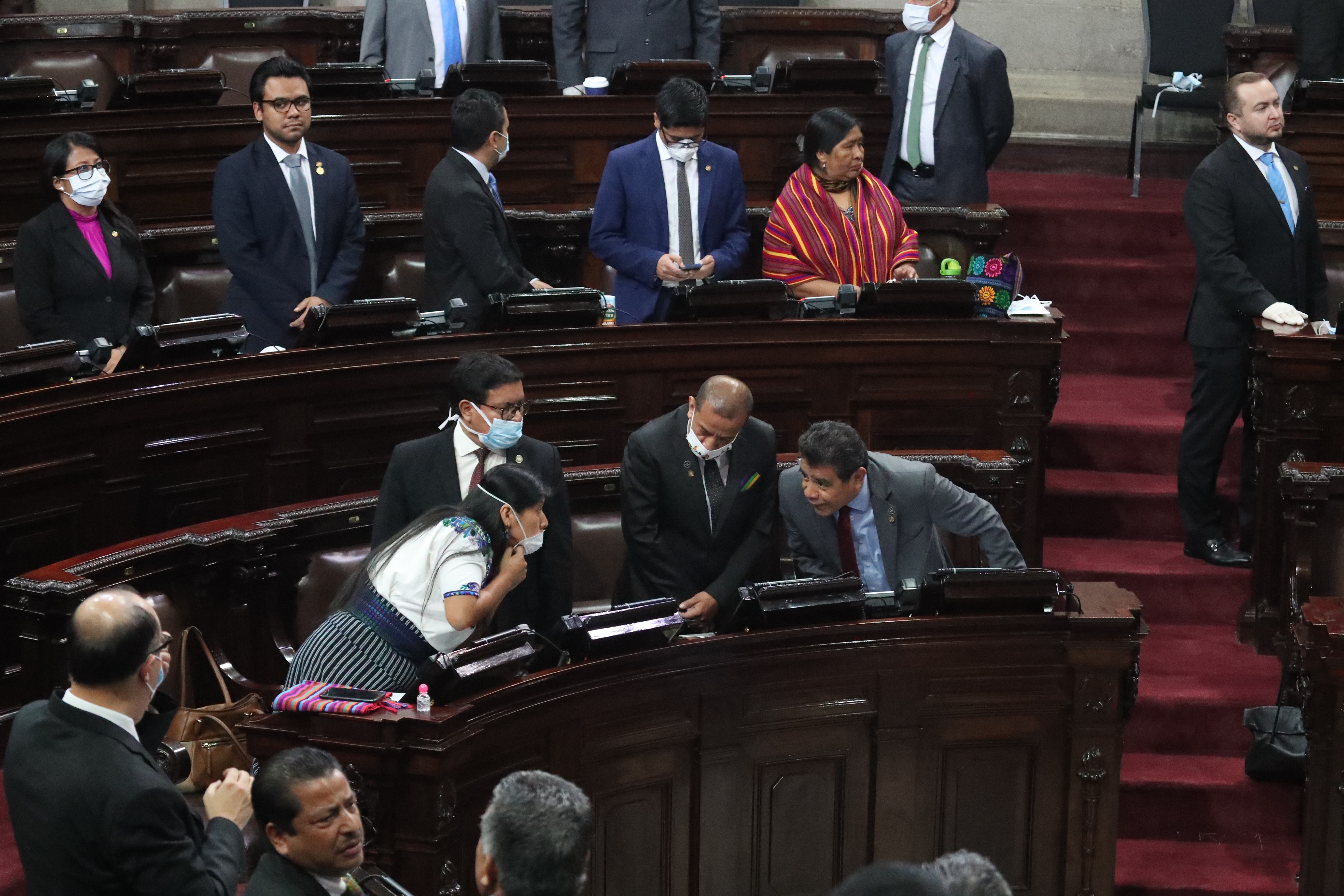 Diputados sesionarán este martes para aprobar leyes encaminadas a contener la crisis económica generada por el covid-19. (Foto Prensa Libre: Hemeroteca PL)
