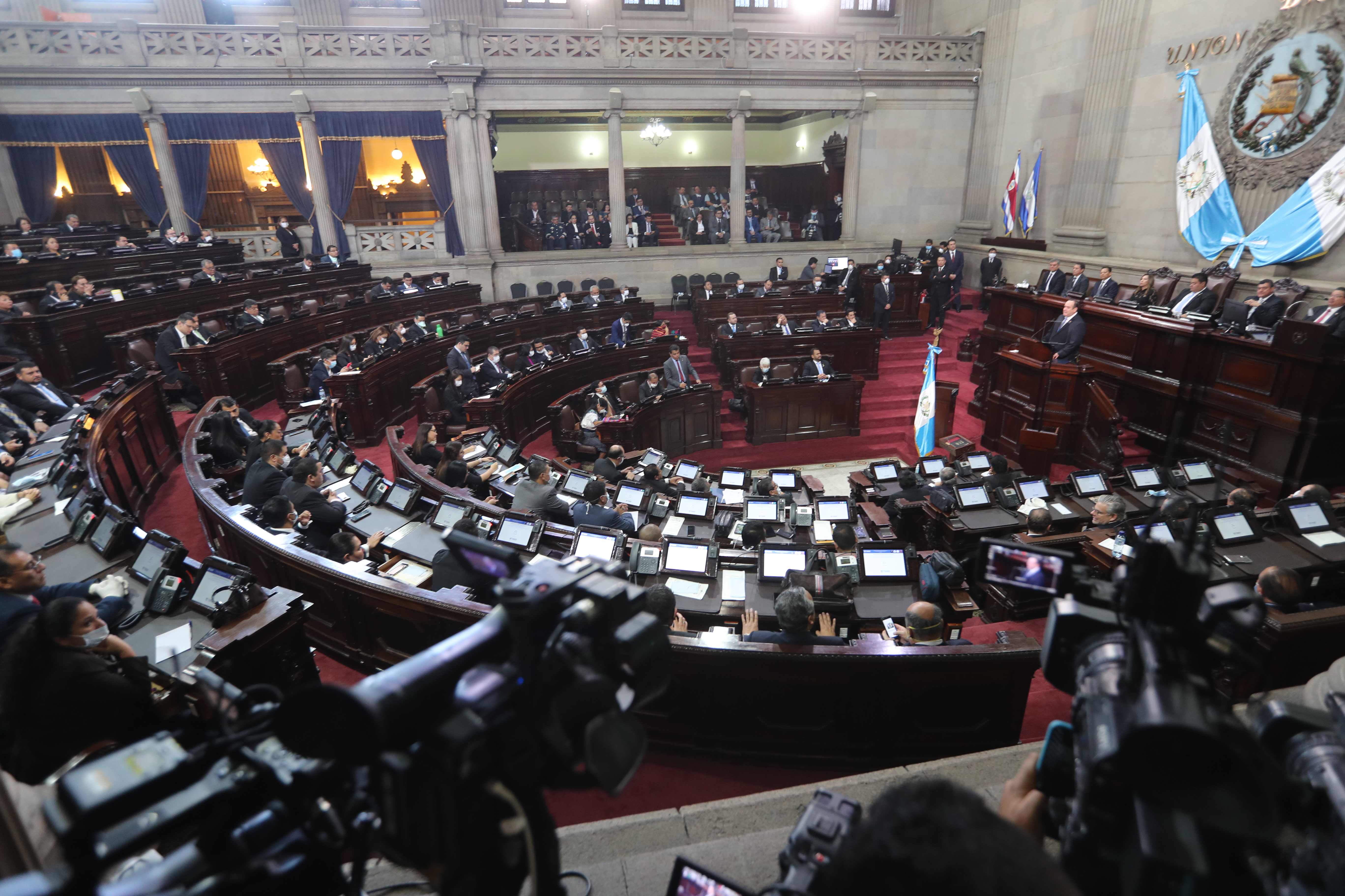Diputados aprobaron un paquete para la contingencia del covid-19. (Foto Prensa Libre: Hemeroteca PL)