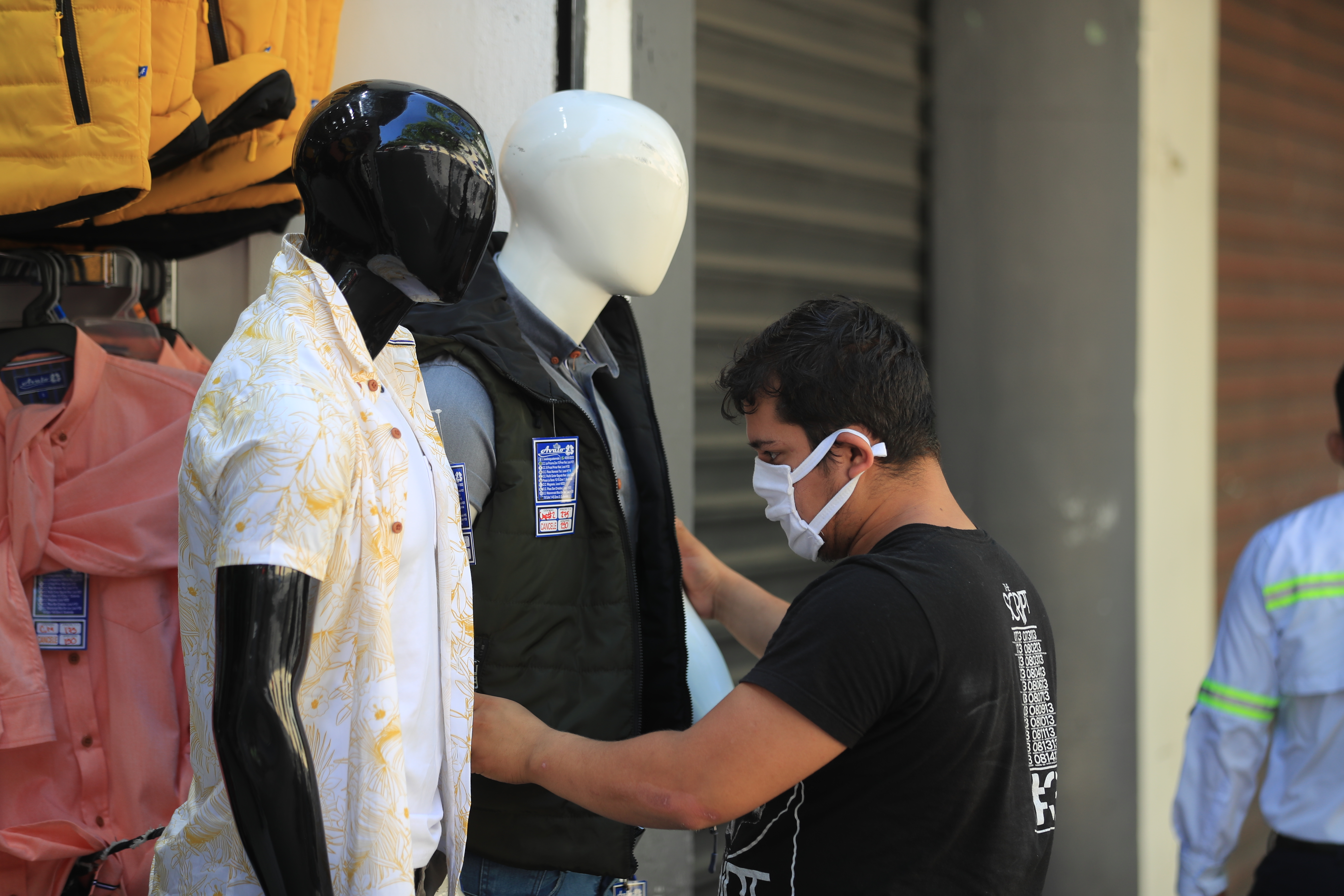 El efecto del coronavirus en Guatemala para las empresas será en una caída en ventas que impactará en el flujo de caja, señala el decano Helmuth Chávez de la Escuela de Negocios de la UFM. (Foto Prensa Libre: Hemeroteca) 