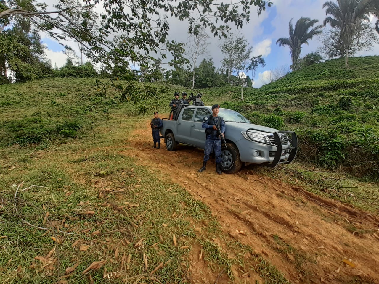 Autoridades han reforzado la seguridad en pasos ciegos detectados en el limite entre Guatemala y Honduras, para evitar el cruce de personas por estos lugares. (Foto Prensa Libre: Dony Stewart)