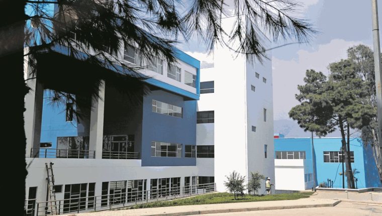 El hospital de Villa Nueva fue habilitado para atender posibles casos de de coronavirus. (Foto Prensa Libre: Hemeroteca PL) 