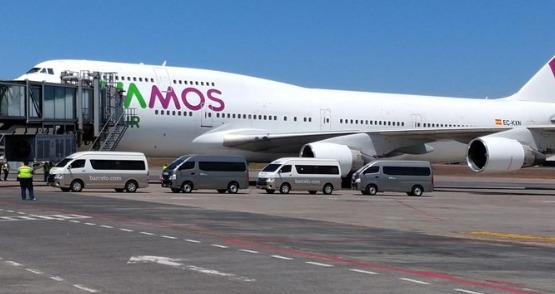 El vuelo B747-400 arribó la tarde de este 26 de marzo proveniente de España. (Foto Prensa Libre: DGAC)