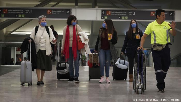 En el aeropuerto de la ciudad de México no pueden ingresar guatemaltecos si no tienen conexión a otro país.  Foto con fines ilustrativos. (Foto, Prensa Libre Hemeroteca PL).