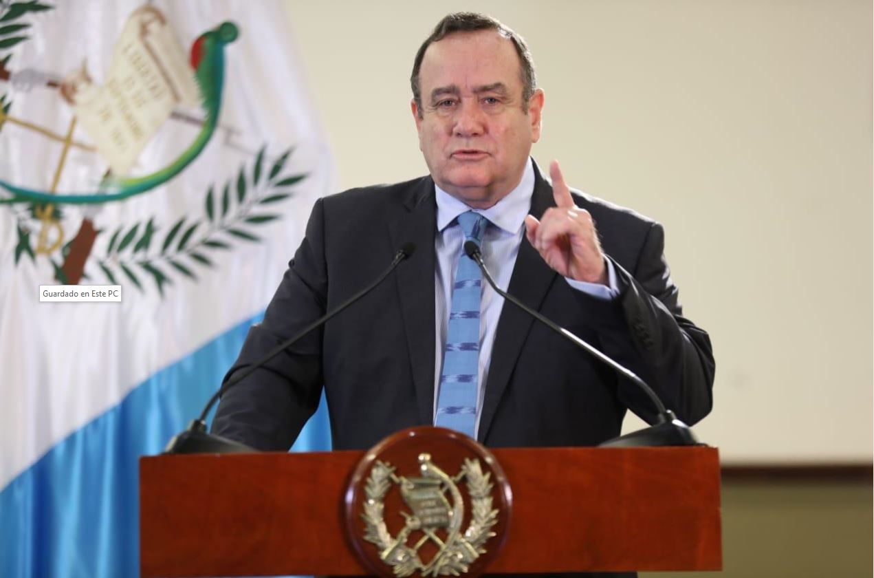 Alejandro Giammattei, presidente de Guatemala, informa sobre restricciones en el marco de la emergencia del covid-19. (Foto Prensa Libre)