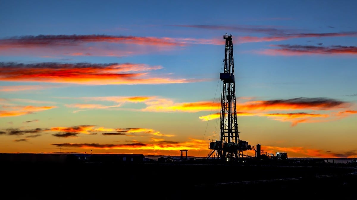 El precio del petróleo cambia constantemente. (Foto Prensa Libre: PIxabay)
